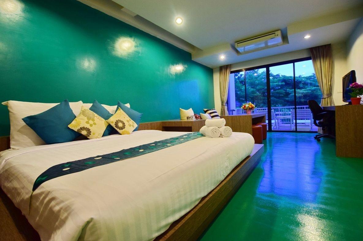 Franjipani Resort HHQ Extérieur photo